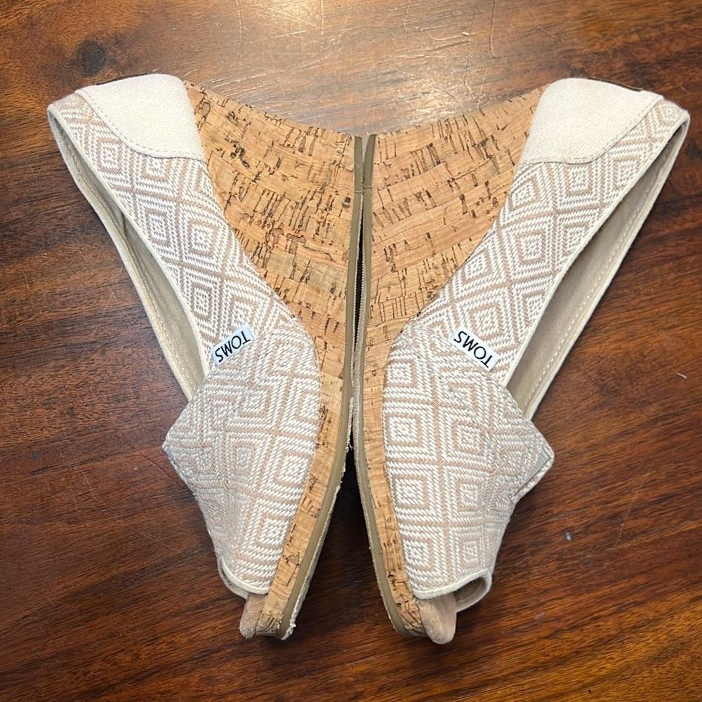 TOMS Fabric Peeptoe Faux Cork Wedges Heels Womens US 8 - Picture 3 of 7